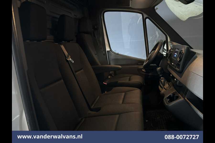 Mercedes-Benz Sprinter 317 CDI 170pk L3H2 Euro6 Airco | Camera | Navigatie | Apple Carplay | Chauffeursstoel Android Auto, Bijrijdersbank