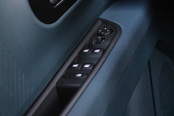 Fiat Grande Panda 1.2 Hybrid 110PK ICON | APPLE CARPLAY/ANDROID AUTO | CRUISE CONTROL | PARKEERSENSOREN ACHTER | LED KOPLAMPEN | LICHTMETALEN VELGEN 16" | DAB+ RADIO |