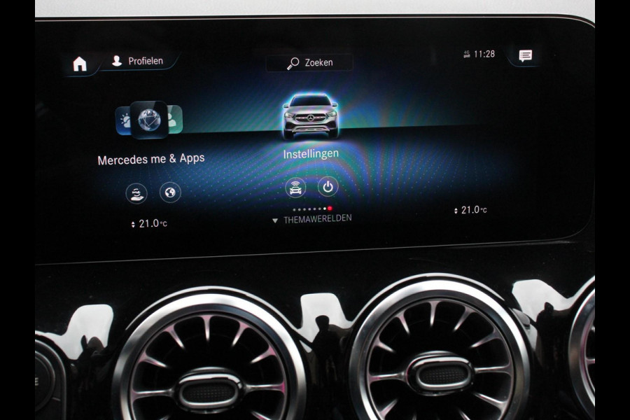 Mercedes-Benz GLA 200 Progressive | Climate control | Parkeersensoren | Apple carplay/ Andriod auto | Verwarmde voorstoelen | LED | Achteruitrijcamera | Adeptive cruise control