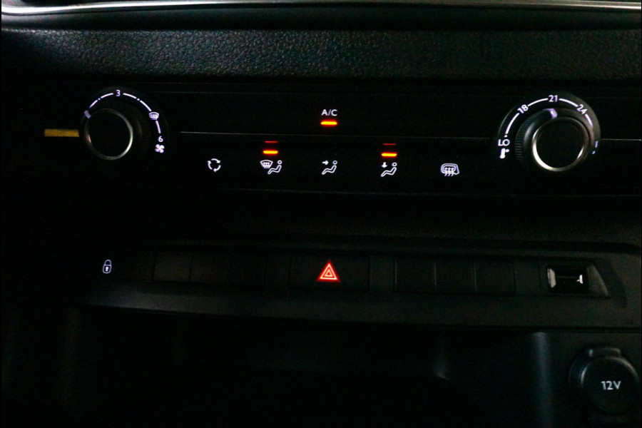 Peugeot Expert 2.0 BlueHDI 180PK Dubbele Cabine Automaat Navigatie Parkeersensoren Clima Control Trekhaak