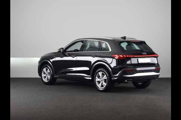 Audi Q5 Advanced edition e-hybrid 299 pk | Trekhaak elektrisch | Stoelen voor elektrisch | Techniekpakket plus | Sportstoelen leder |