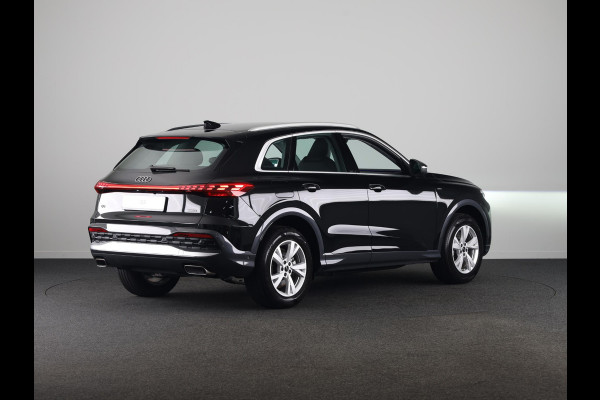 Audi Q5 Advanced edition e-hybrid 299 pk | Trekhaak elektrisch | Stoelen voor elektrisch | Techniekpakket plus | Sportstoelen leder |