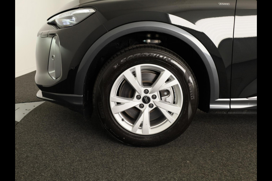 Audi Q5 Advanced edition e-hybrid 299 pk | Trekhaak elektrisch | Stoelen voor elektrisch | Techniekpakket plus | Sportstoelen leder |