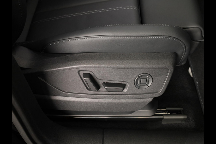Audi Q5 Advanced edition e-hybrid 299 pk | Trekhaak elektrisch | Stoelen voor elektrisch | Techniekpakket plus | Sportstoelen leder |