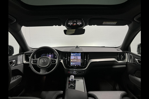 Volvo XC60 2.0 T6 Plug-in hybrid AWD Ultra Black Edition Trekhaak | Bowers & Wilkins | Massage | Stoel ventilatie | Open dak | Stuur-/stoelverwarming | Head-up
