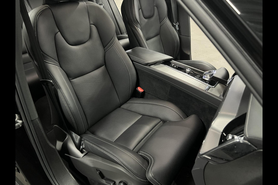 Volvo XC60 2.0 T6 Plug-in hybrid AWD Ultra Black Edition Trekhaak | Bowers & Wilkins | Massage | Stoel ventilatie | Open dak | Stuur-/stoelverwarming | Head-up