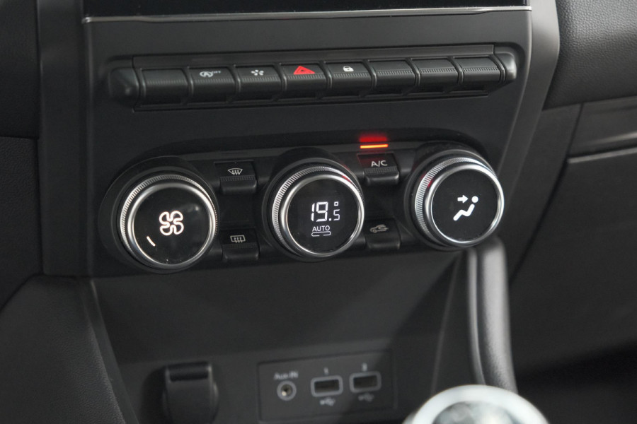 Renault Captur TCe 130 Edition One | Camera | 9.3 Inch Grootscherm | Navigatie | Apple Carplay | Parkeersensoren