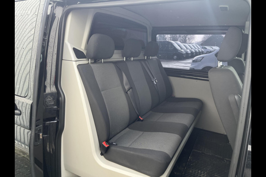 Volkswagen Transporter 2.0 TDI L2H1 DC*NAVI*CRUISE*A/C*TEL*