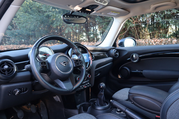 MINI Mini 1.5 One Business Edition | Panoramadak | Carplay |