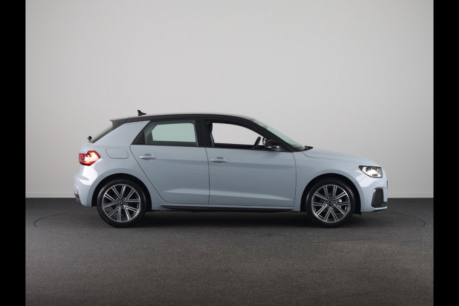 Audi A1 Sportback Advanced edition 25 TFSI 95 PK | Buitenspiegels elektrisch inklapbaar | Apple carplay | Dak in contrastkleur | 17'' lm velgen |