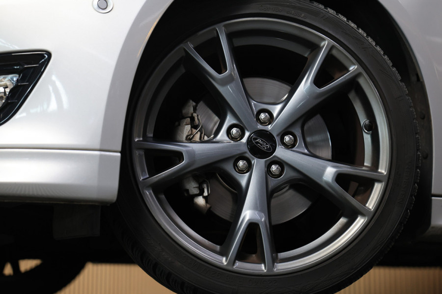 Ford FOCUS Wagon 1.5 ST-Line NAP TRKHK NAVI CAMERA CLIMA PDC PARKAst '18