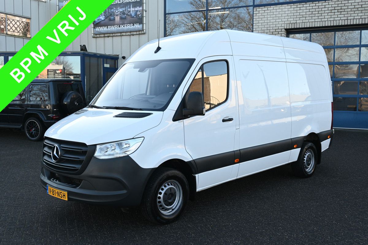 Mercedes-Benz Sprinter 317 CDI L2H2 Werkplaats inrichting, Geveerde stoel, Standkachel