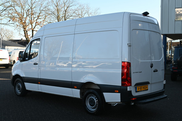 Mercedes-Benz Sprinter 317 CDI L2H2 Werkplaats inrichting, Geveerde stoel, Standkachel