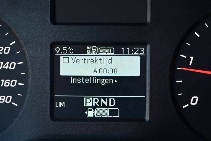 Mercedes-Benz Sprinter 317 CDI L2H2 Werkplaats inrichting, Geveerde stoel, Standkachel