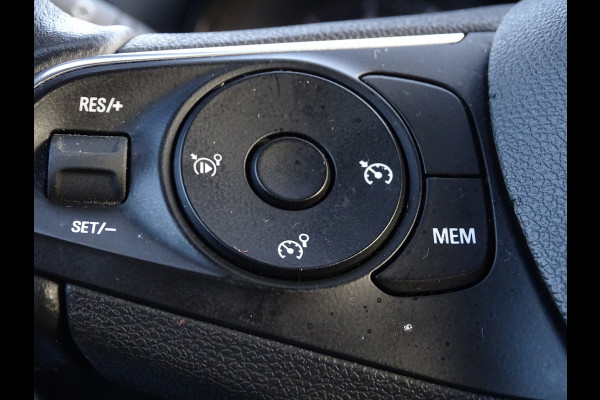 Opel Crossland X 1.2 Automaat