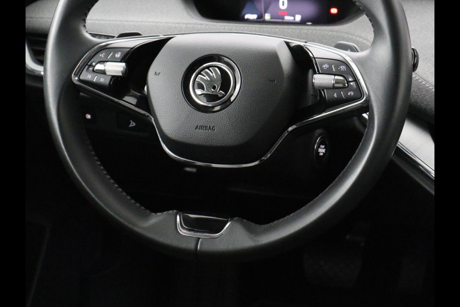 Škoda ENYAQ iV 60 | Stoelverwarming | Matrix LED | Camera | Keyless | Stuurverwarming | Carplay | 20'' | Half leder | Navigatie | Chroom Pack | Digital Cockpit | Cruise control | Climate control