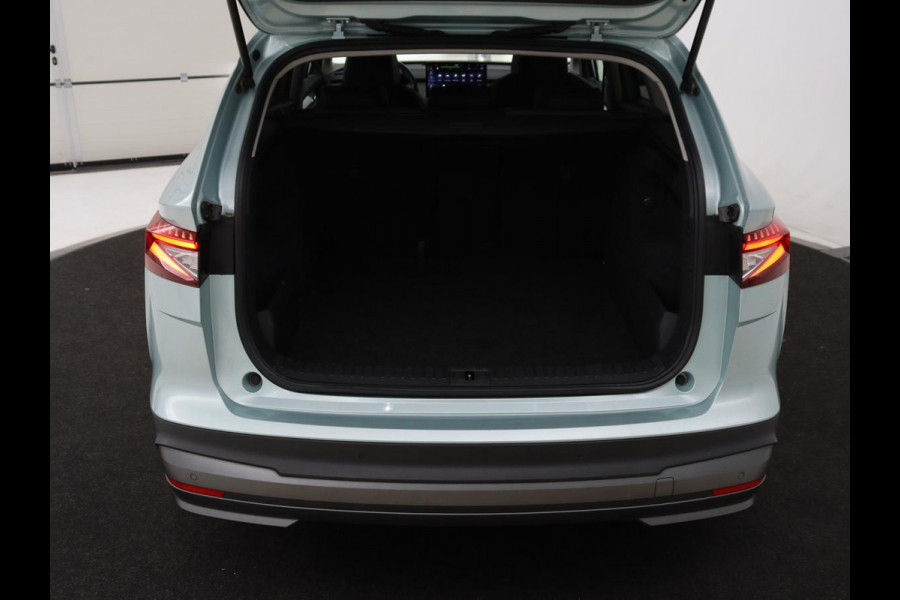 Škoda ENYAQ iV 60 | Stoelverwarming | Matrix LED | Camera | Keyless | Stuurverwarming | Carplay | 20'' | Half leder | Navigatie | Chroom Pack | Digital Cockpit | Cruise control | Climate control