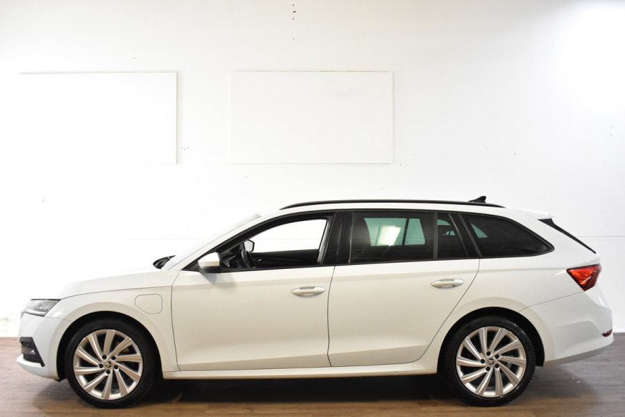 Škoda Octavia Combi TSI iV PHEV 204PK DSG HYBRID BUSINESS NAVI/CARPLAY/PDC STOELVERW