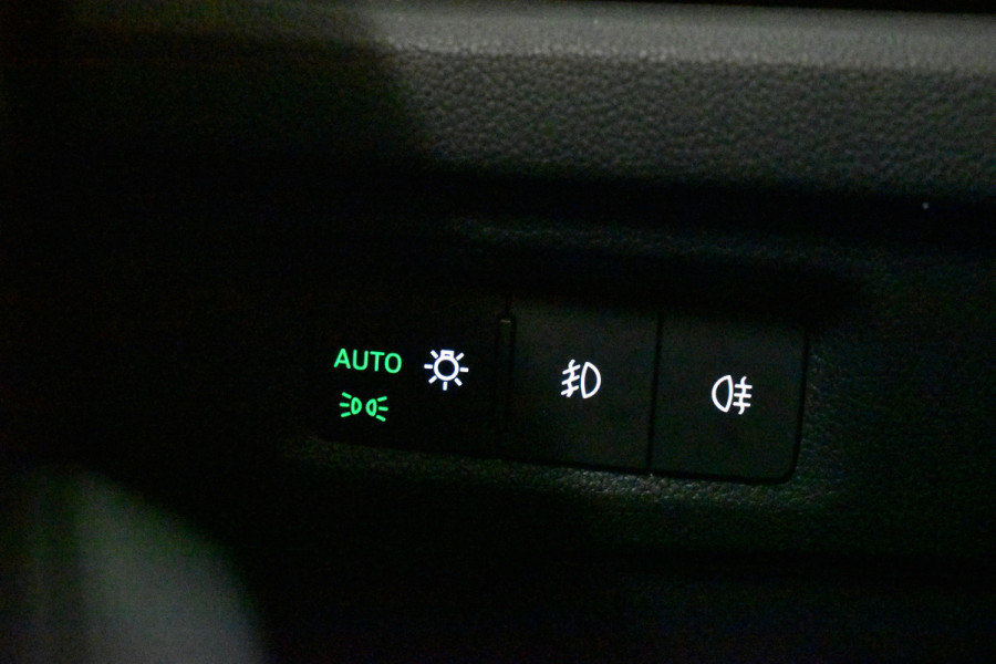 Škoda Octavia Combi TSI iV PHEV 204PK DSG HYBRID BUSINESS NAVI/CARPLAY/PDC STOELVERW