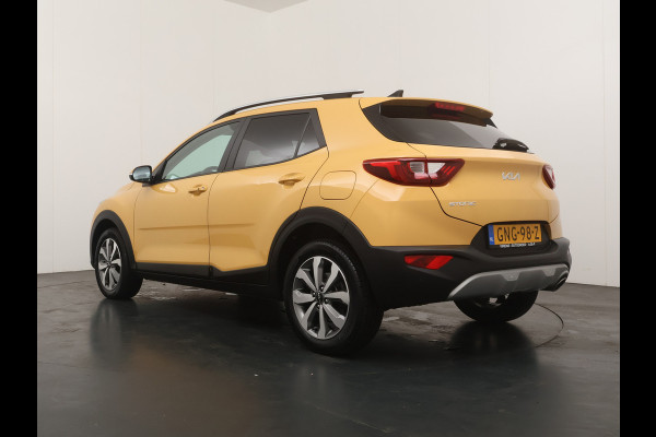 Kia Stonic 1.0 T-GDi MHEV DynamicPlusLine - Stoel/Stuurverwarming - Lichtmetalen Velgen - Navigatie - LED Koplampen - Cruise Control - Fabrieksgarantie Tot 2031