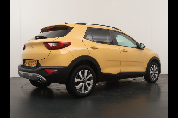 Kia Stonic 1.0 T-GDi MHEV DynamicPlusLine - Stoel/Stuurverwarming - Lichtmetalen Velgen - Navigatie - LED Koplampen - Cruise Control - Fabrieksgarantie Tot 2031