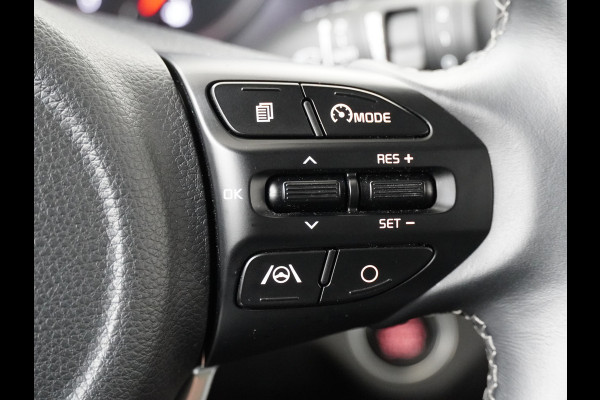 Kia Stonic 1.0 T-GDi MHEV DynamicPlusLine - Stoel/Stuurverwarming - Lichtmetalen Velgen - Navigatie - LED Koplampen - Cruise Control - Fabrieksgarantie Tot 2031