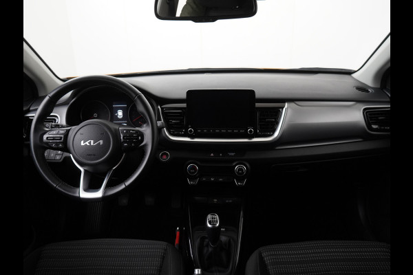 Kia Stonic 1.0 T-GDi MHEV DynamicPlusLine - Stoel/Stuurverwarming - Lichtmetalen Velgen - Navigatie - LED Koplampen - Cruise Control - Fabrieksgarantie Tot 2031