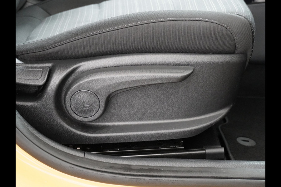 Kia Stonic 1.0 T-GDi MHEV DynamicPlusLine - Stoel/Stuurverwarming - Lichtmetalen Velgen - Navigatie - LED Koplampen - Cruise Control - Fabrieksgarantie Tot 2031