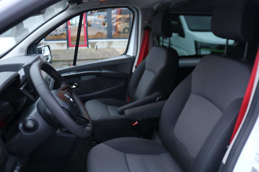 Renault Trafic 2.0 Blue dCi 150pk L2 H1 Advance DC