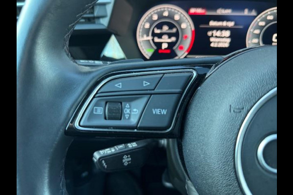 Audi A3 Sportback 45 TFSI e S Black edition Competition,Stoelverwarming,Carplay,Sportstoelen,