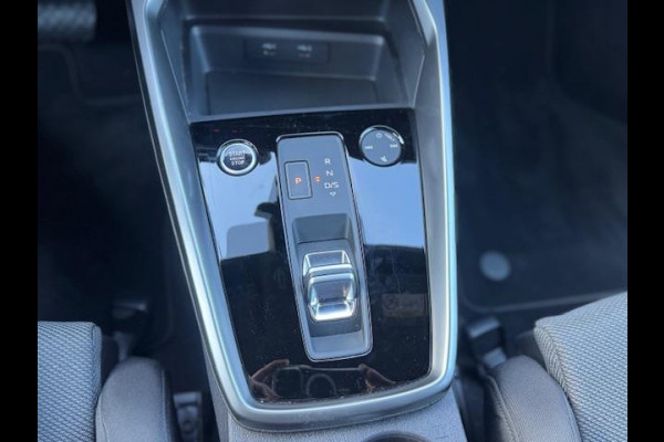 Audi A3 Sportback 45 TFSI e S Black edition Competition,Stoelverwarming,Carplay,Sportstoelen,