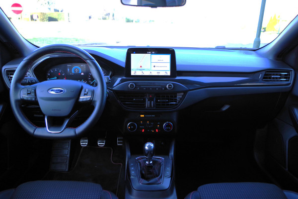 Ford FOCUS Wagon 1.0 EcoBoost 125 PK ST Line Business, Winterpakket, Camera,