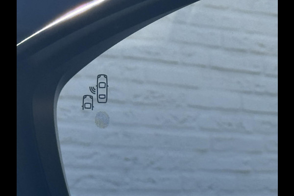 Opel Mokka 1.2 Turbo Level 5 Full LED Adaptive cruise Climate control Stoel- / stuurverwarming Apple Android Trekhaak Keyless