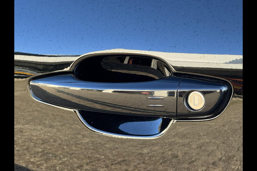 Opel Mokka 1.2 Turbo Level 5 Full LED Adaptive cruise Climate control Stoel- / stuurverwarming Apple Android Trekhaak Keyless