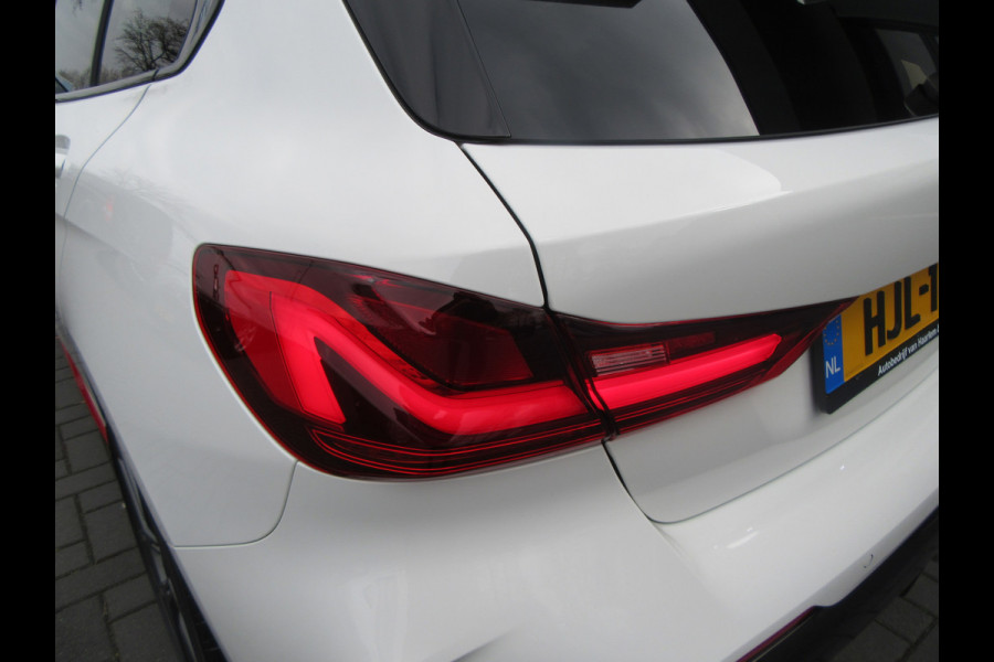 BMW 1-serie 128ti 266PK M Sport Automaat, Panoramadak, Cockpit Pro, Park Assist