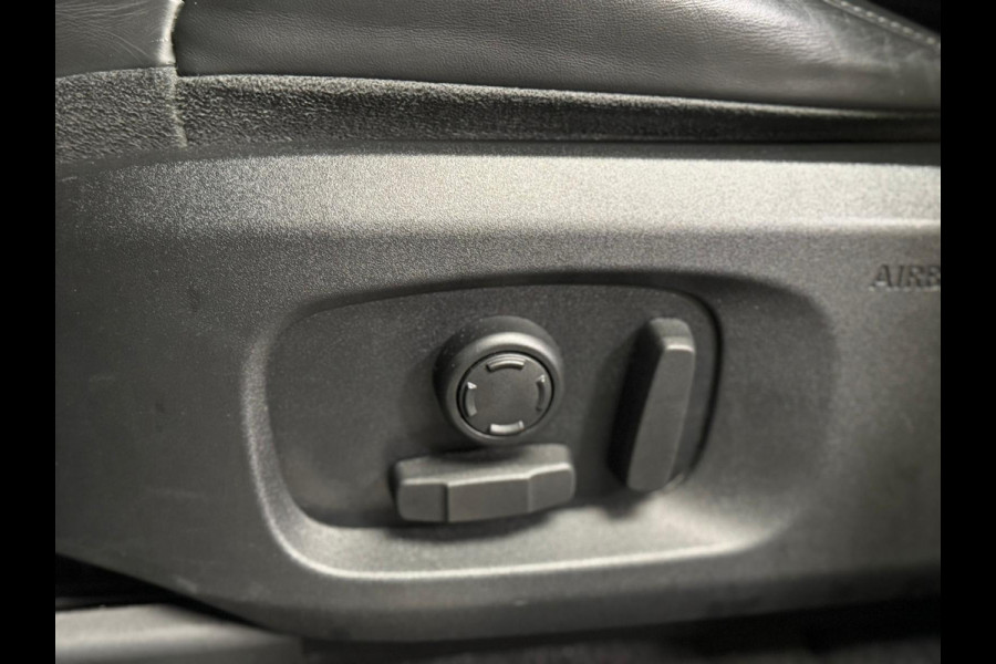 Land Rover Range Rover Evoque 2.0 Si4 HSE Dynamic | Pano | Memory | Meridian | Stoelverwarming | Camera | Leer