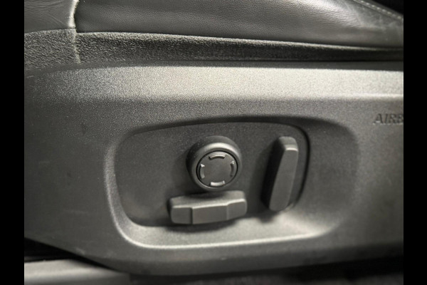 Land Rover Range Rover Evoque 2.0 Si4 HSE Dynamic | Pano | Memory | Meridian | Stoelverwarming | Camera | Leer