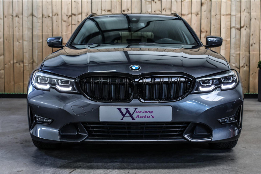 BMW 3 Serie Touring 320i High Executive *Stuurverwarming*Leder*Trekhaak*