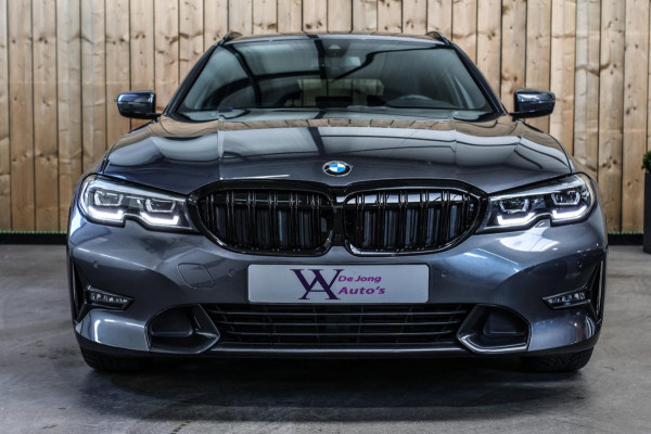 BMW 3 Serie Touring 320i High Executive *Stuurverwarming*Leder*Trekhaak*