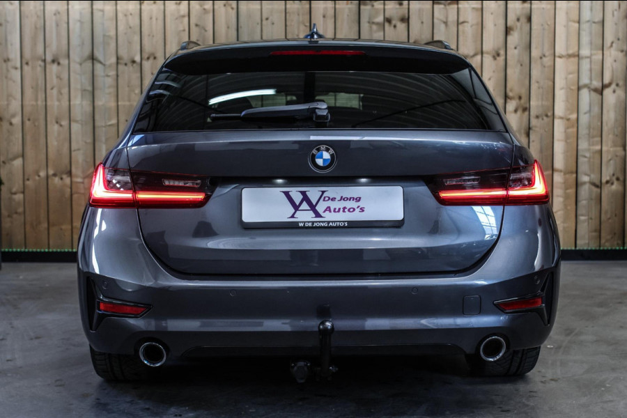 BMW 3 Serie Touring 320i High Executive *Stuurverwarming*Leder*Trekhaak*