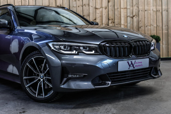 BMW 3 Serie Touring 320i High Executive *Stuurverwarming*Leder*Trekhaak*