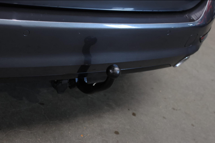 BMW 3 Serie Touring 320i High Executive *Stuurverwarming*Leder*Trekhaak*