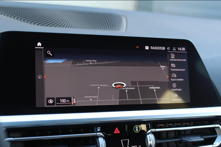 BMW 3 Serie Touring 320i High Executive *Stuurverwarming*Leder*Trekhaak*