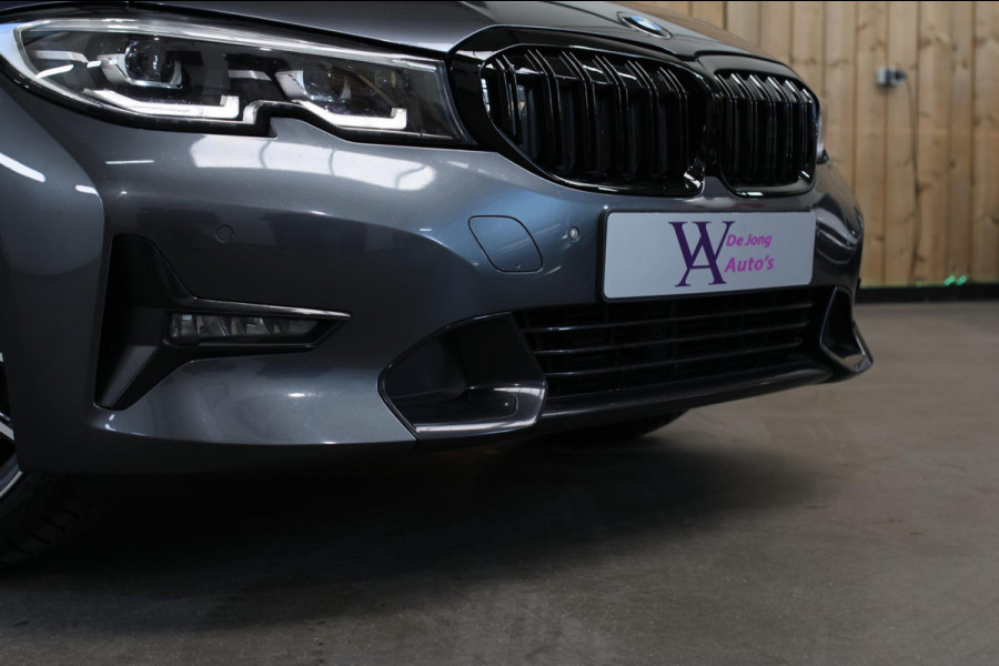 BMW 3 Serie Touring 320i High Executive *Stuurverwarming*Leder*Trekhaak*