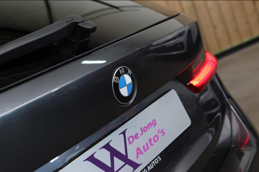 BMW 3 Serie Touring 320i High Executive *Stuurverwarming*Leder*Trekhaak*