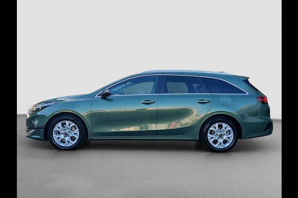 Kia Ceed Sportswagon 1.0 T-GDi DynamicPlusLine | Stoel- en Stuurverwarming | Elektr. Achterklep | Cruise | Navi | Privacy Glass | LED |