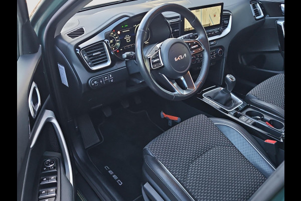 Kia Ceed Sportswagon 1.0 T-GDi DynamicPlusLine | Stoel- en Stuurverwarming | Elektr. Achterklep | Cruise | Navi | Privacy Glass | LED |