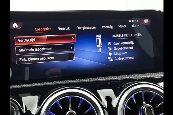 Mercedes-Benz A-Klasse 250 e AMG Plug-In Hybride AMG Line | Night Pakket | Sfeerverlichting |Stoelverwarming | Achteruitrijcamera | Ledkoplampen. Inclusief 24 maanden MB Certified garantie voor Europa.