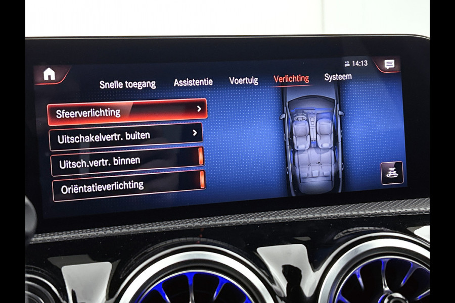 Mercedes-Benz A-Klasse 250 e AMG Plug-In Hybride AMG Line | Night Pakket | Sfeerverlichting |Stoelverwarming | Achteruitrijcamera | Ledkoplampen. Inclusief 24 maanden MB Certified garantie voor Europa.