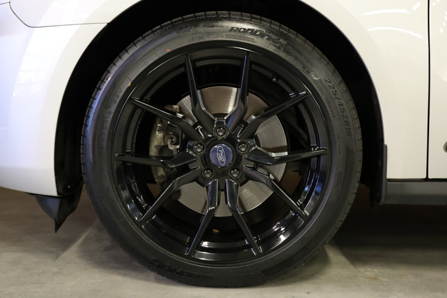 Ford Transit Connect 1.0 Ecoboost 100 PK | Navigatie | Camera | CarPlay | Cruise control | 3-Zitter | MF Stuur | Nieuwe APK | Dealer onderhouden | Benzine | Euro 6